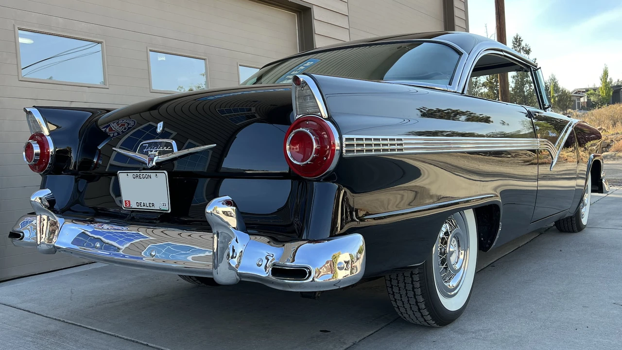 1956 Ford Fairlane 1st Gen - Image 3 of 11