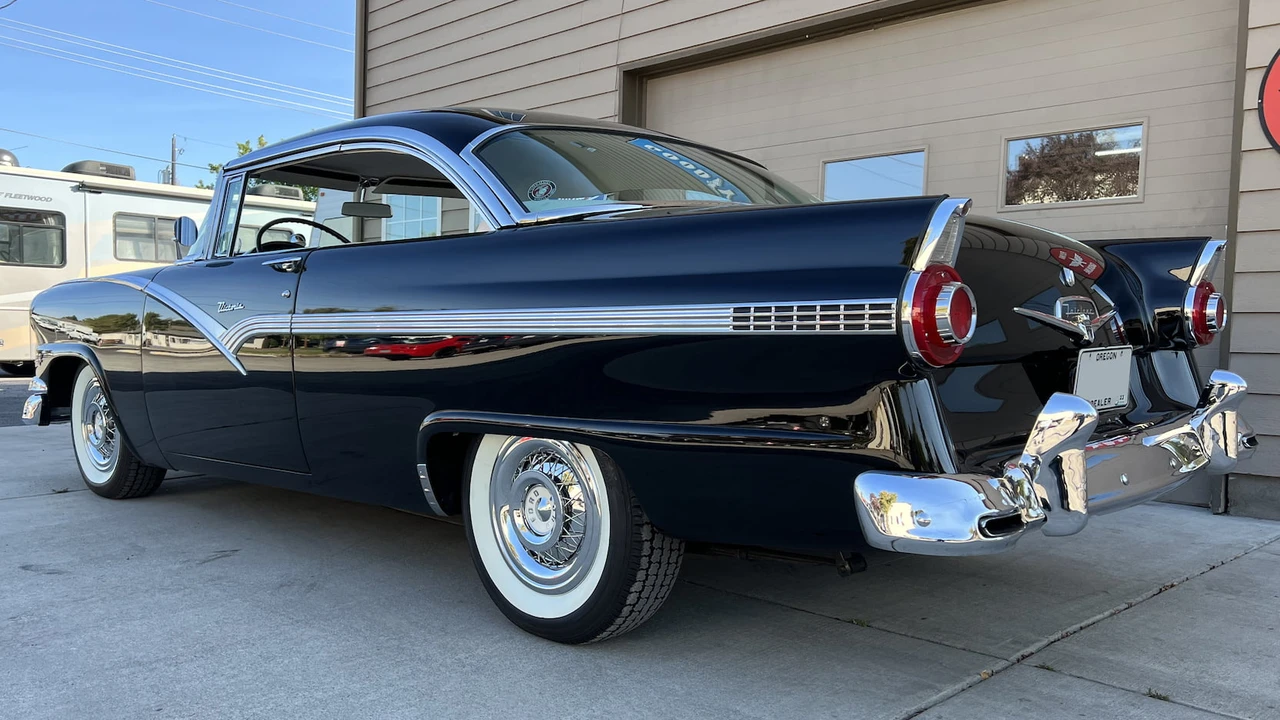 1956 Ford Fairlane 1st Gen - Image 8 of 11