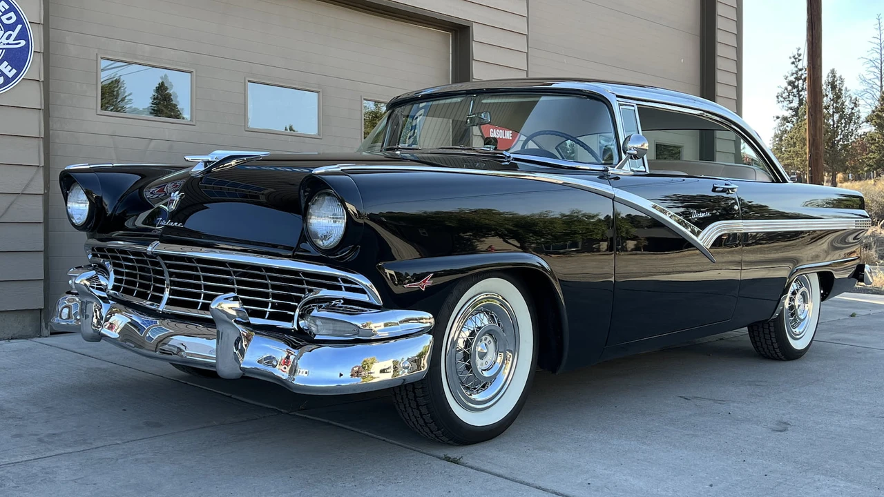 1956 Ford Fairlane 1st Gen - Image 11 of 11