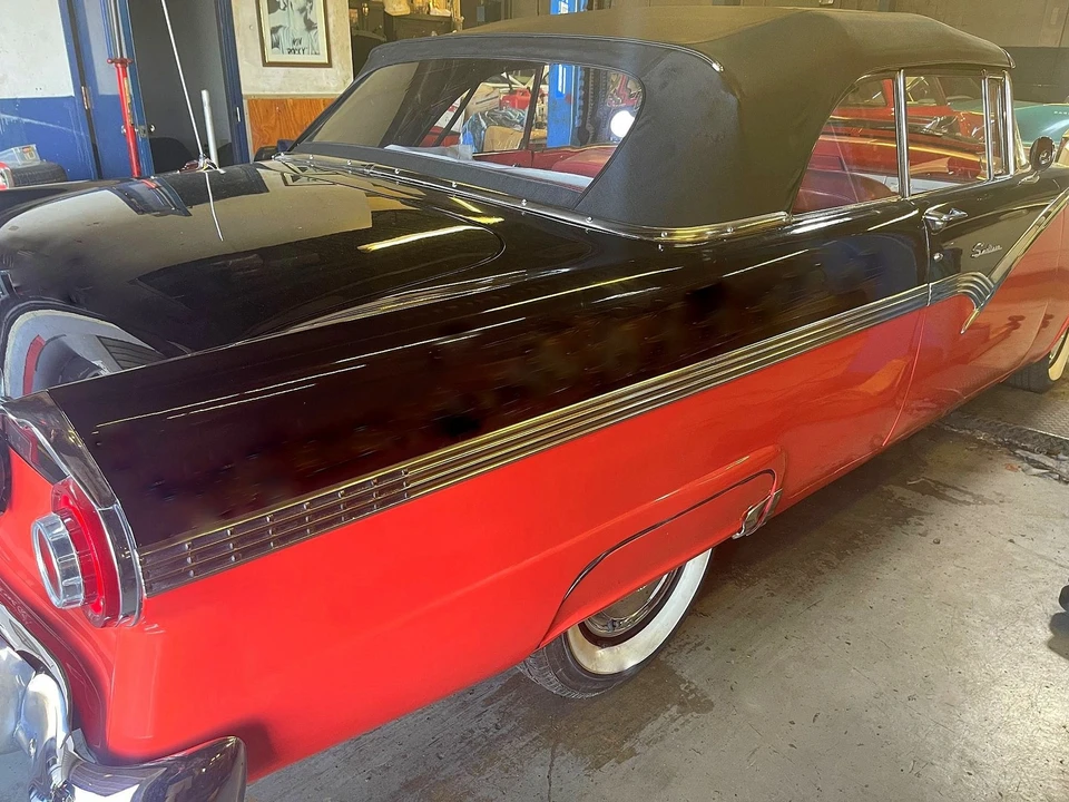 1956 Ford Fairlane 1st Gen - Image 11 of 21