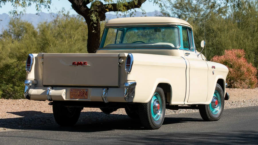 1956 GMC Suburban 4th Gen - Image 3 of 31