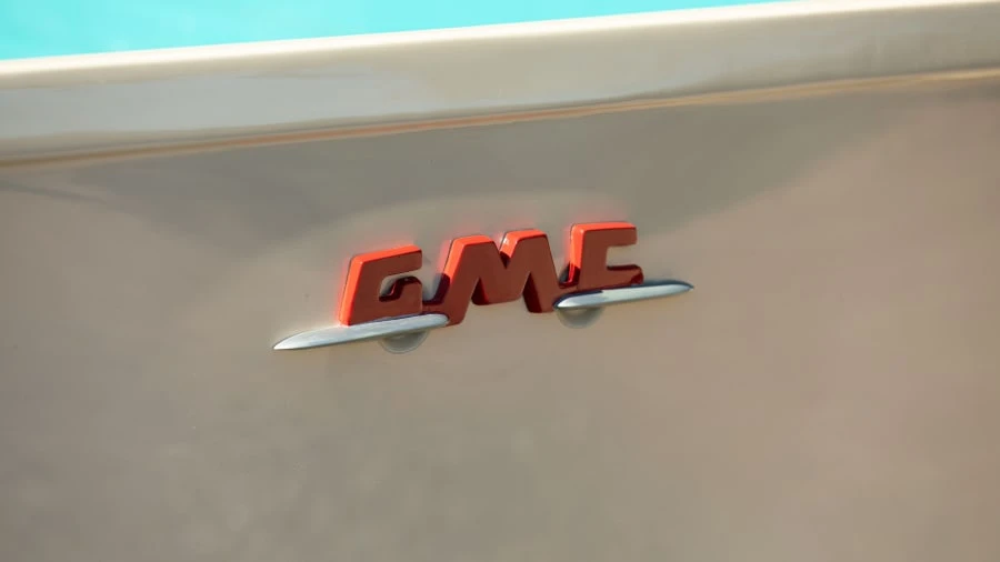 1956 GMC Suburban 4th Gen - Image 19 of 31