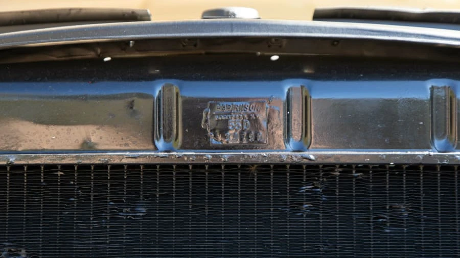 1956 GMC Suburban 4th Gen - Image 25 of 31