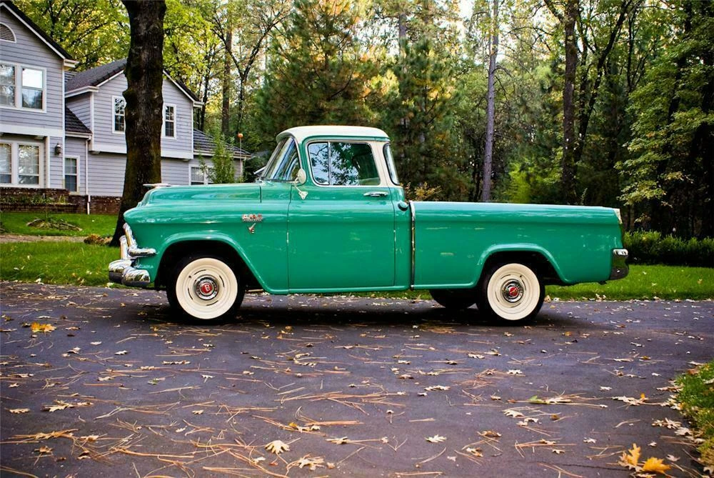 1956 GMC Suburban 4th Gen - Image 4 of 4