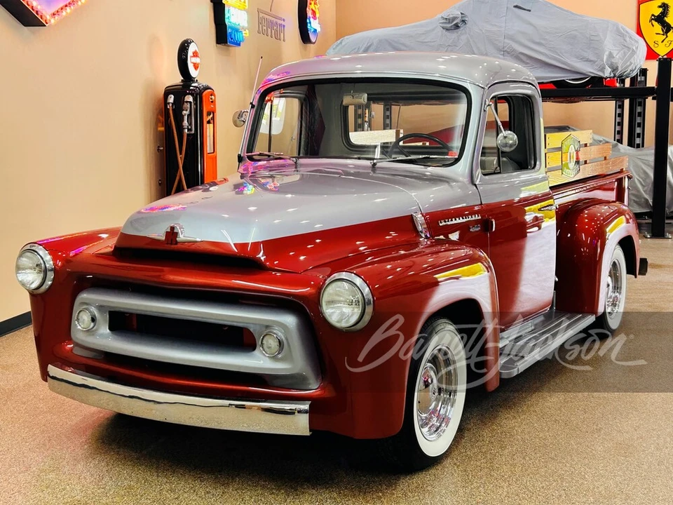 1956 International - Image 11 of 20