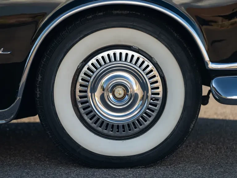 1956 Imperial Crown - Image 20 of 31