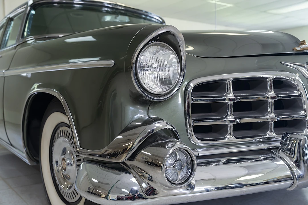1956 Imperial Crown - Image 17 of 31