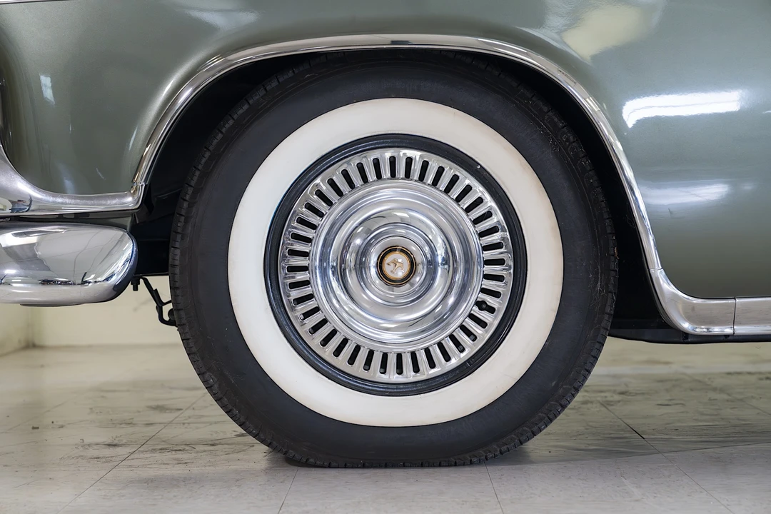 1956 Imperial Crown - Image 24 of 31