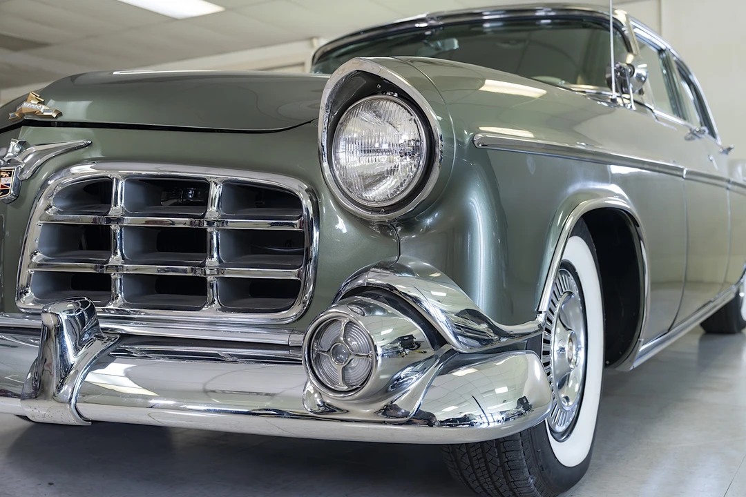 1956 Imperial Crown - Image 16 of 31