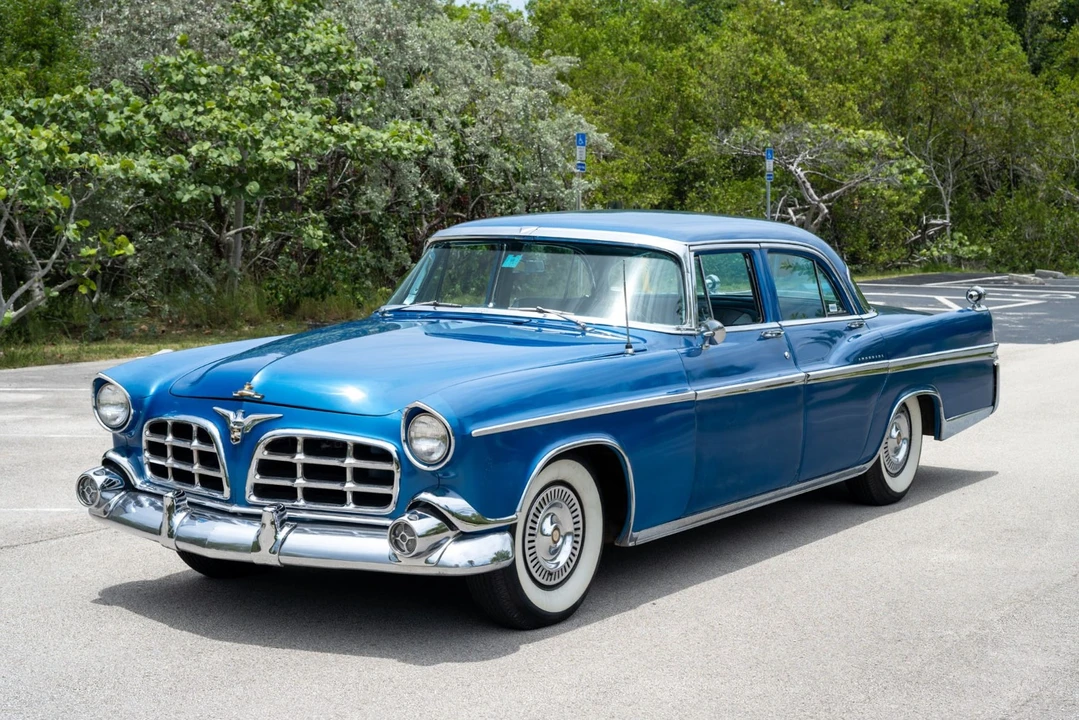 1956 Imperial Crown - Image 5 of 31