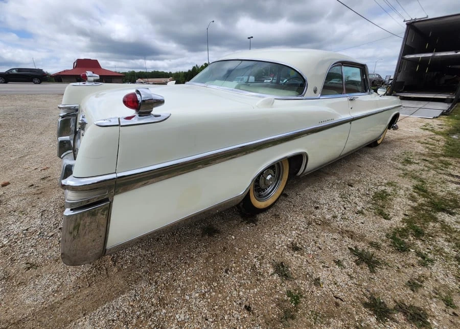 1956 Imperial Crown - Image 13 of 31