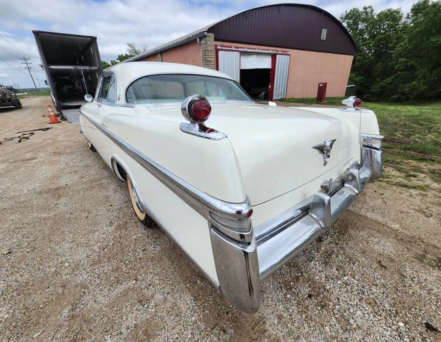 1956 Imperial Crown - Image 5 of 31