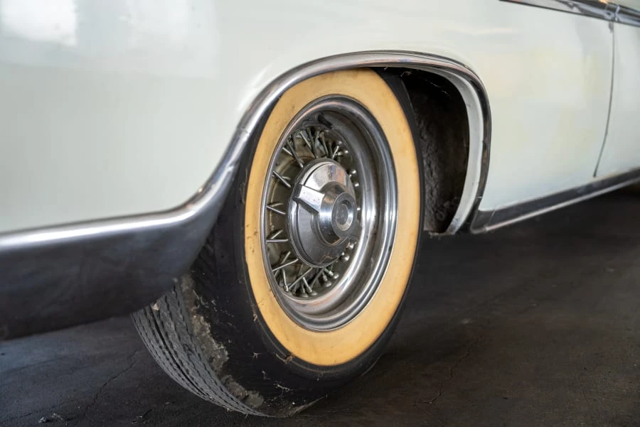 1956 Imperial Crown - Image 28 of 31