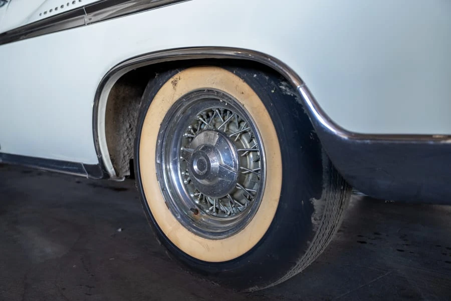 1956 Imperial Crown - Image 26 of 31