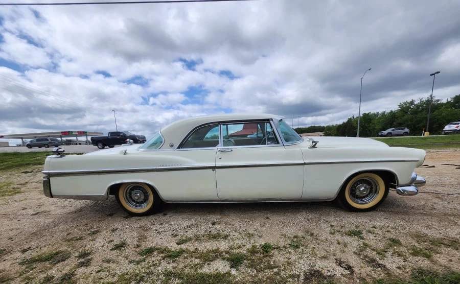 1956 Imperial Crown - Image 11 of 31