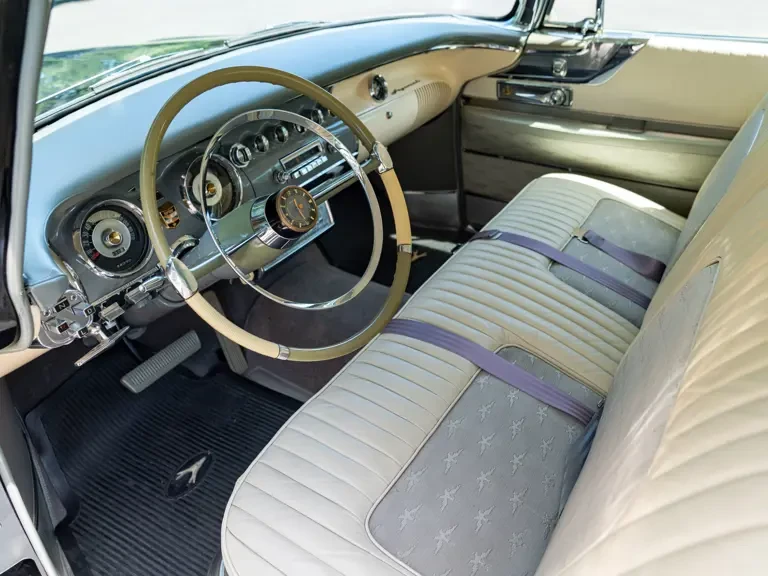1956 Imperial Crown - Image 5 of 31