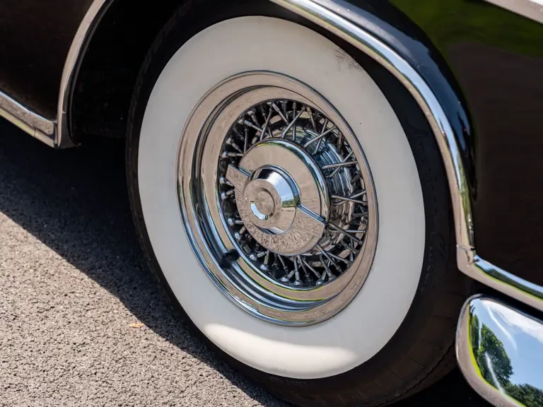 1956 Imperial Crown - Image 23 of 31