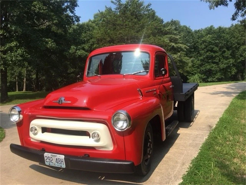 1956 International - Image 3 of 7