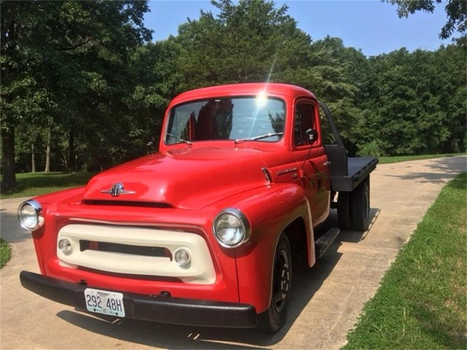 1956 International - Image 7 of 7