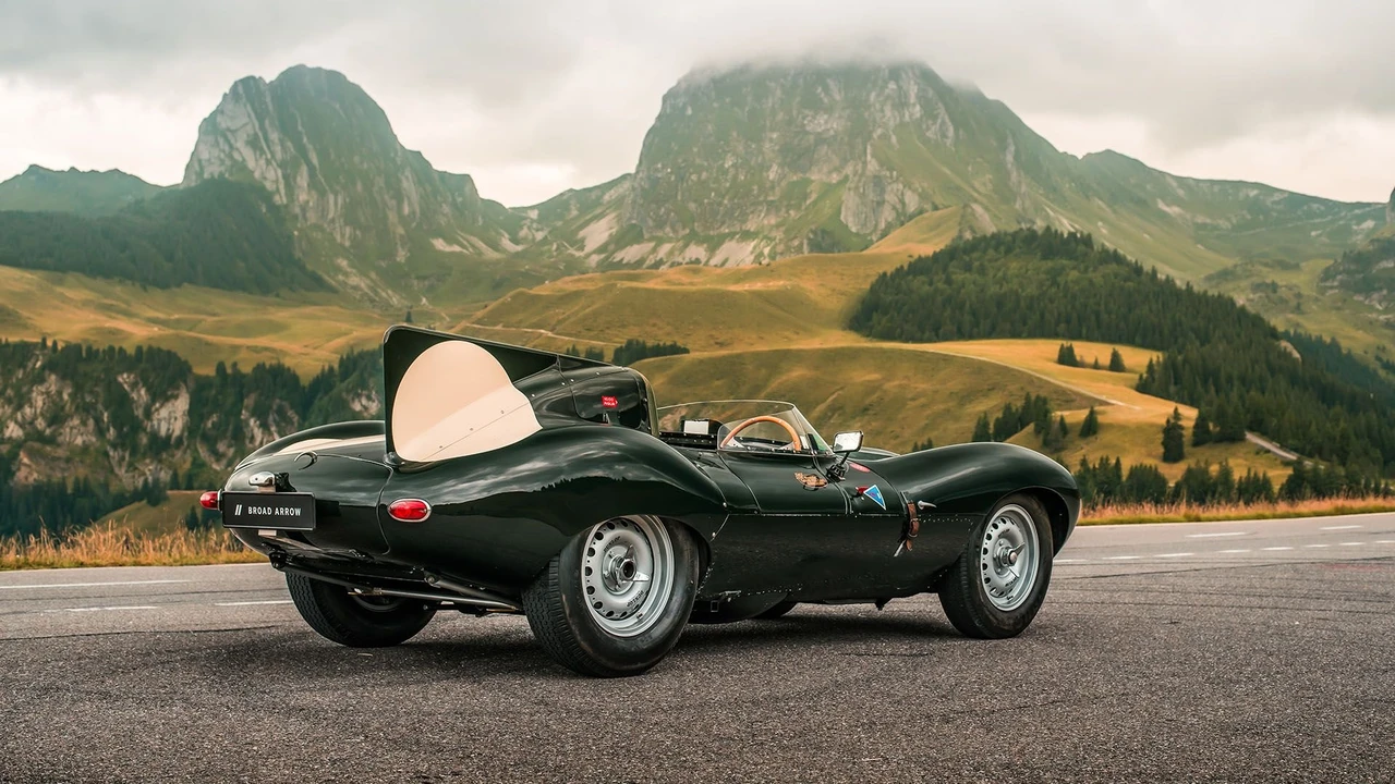 1956 Jaguar D-Type - Image 19 of 31