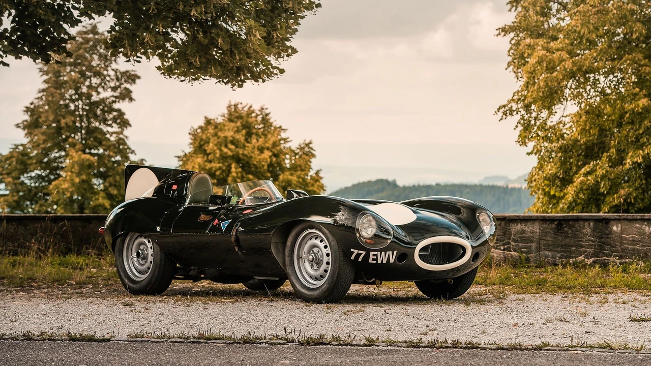 1956 Jaguar D-Type - Image 16 of 31