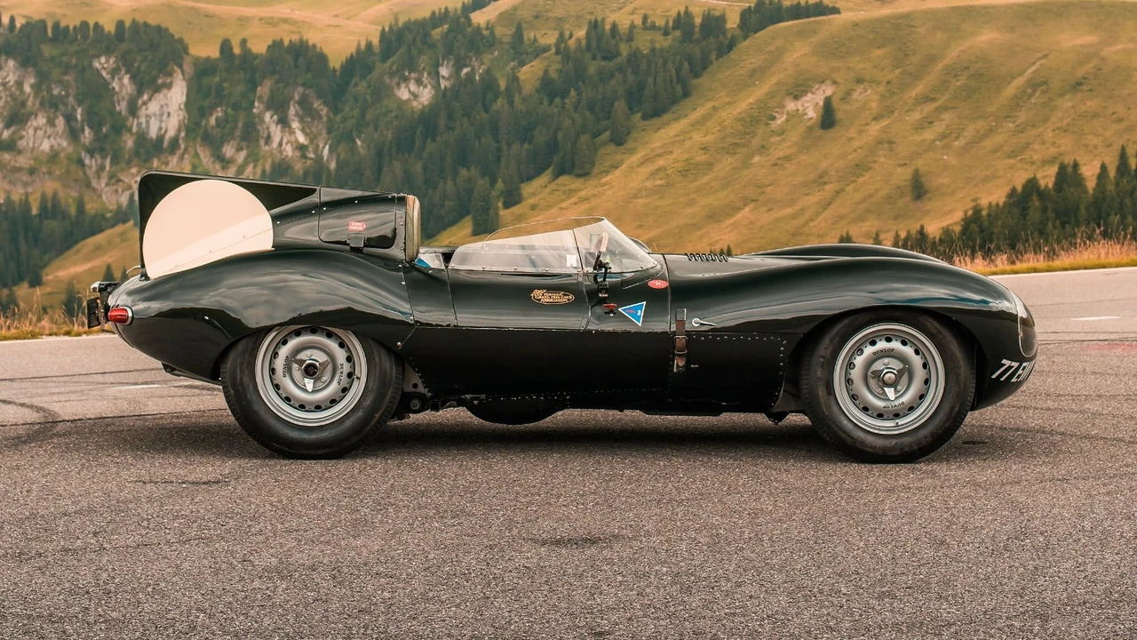 1956 Jaguar D-Type - Image 30 of 31