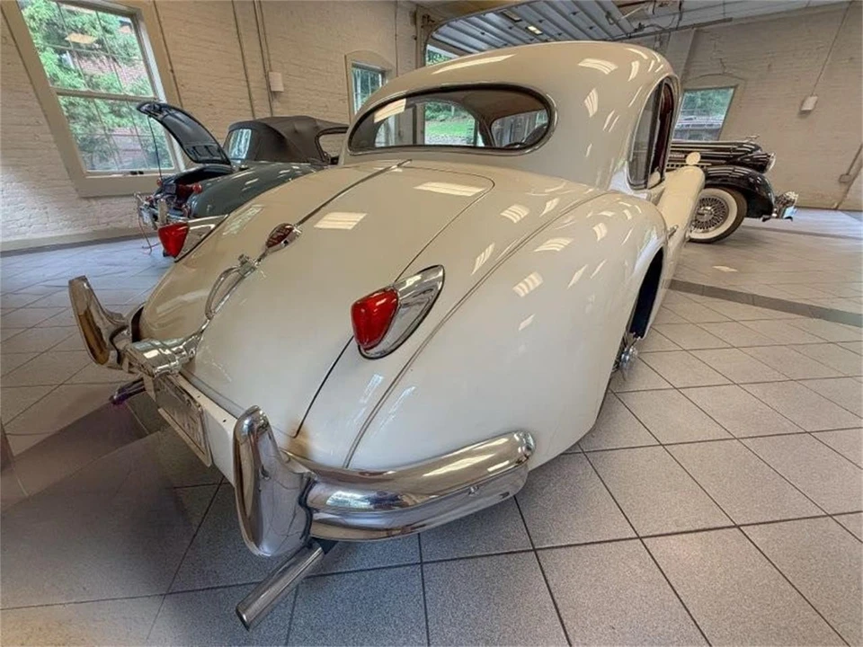 1956 Jaguar XK140 DHC Drophead - Image 4 of 20