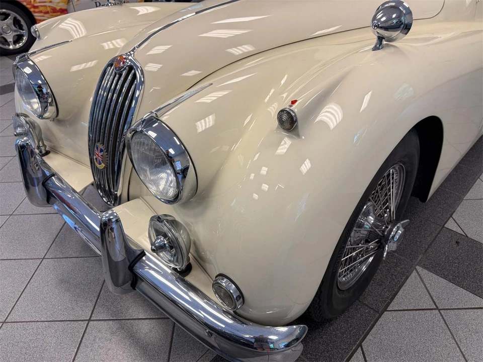 1956 Jaguar XK140 DHC Drophead - Image 6 of 20