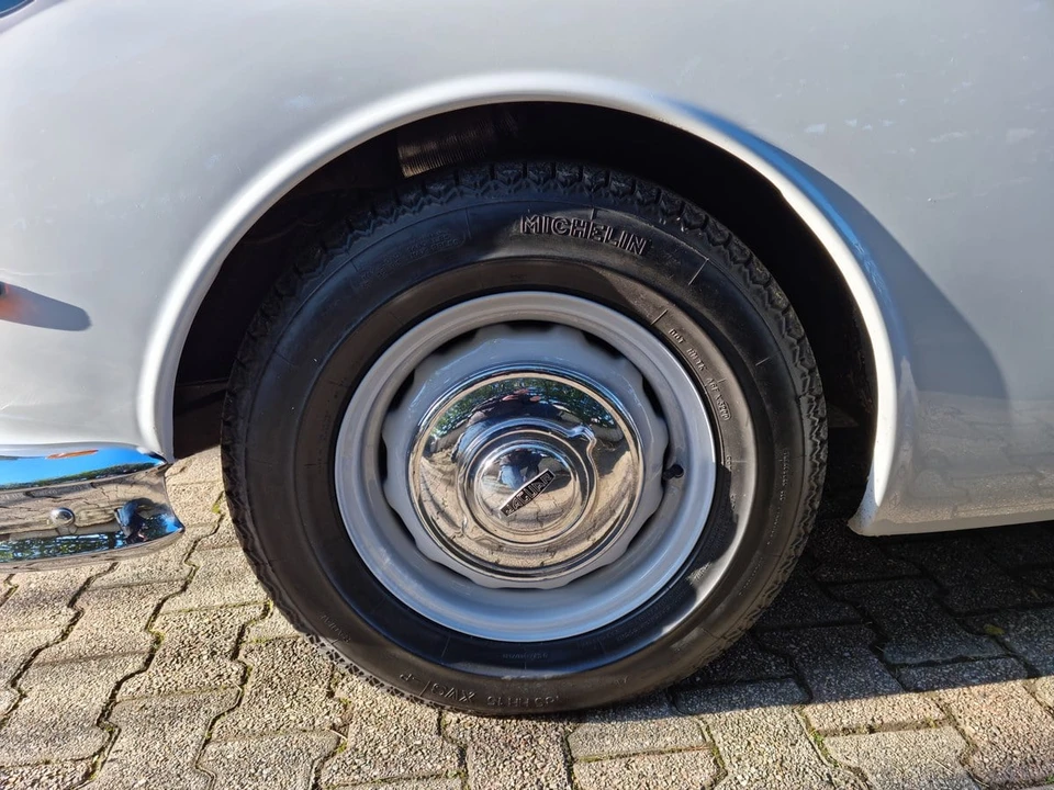 1956 Jaguar Mark I - Image 9 of 30