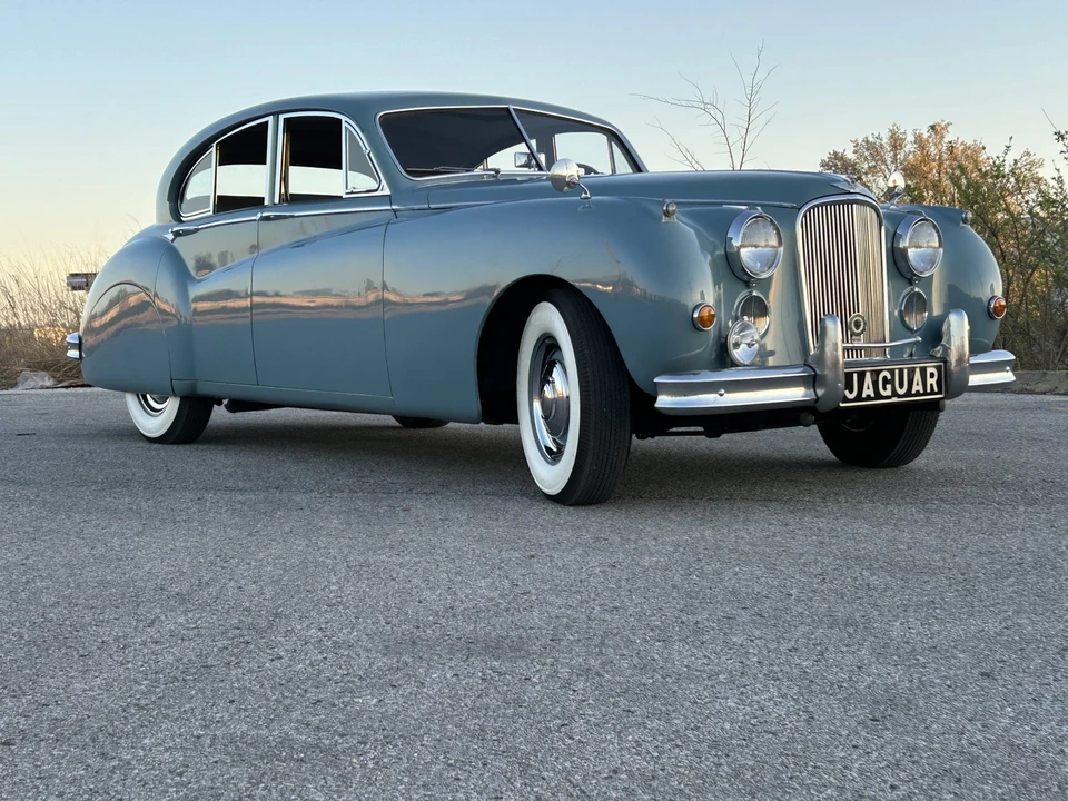 1956 Jaguar Mark VII & VIII & IX - Image 31 of 31