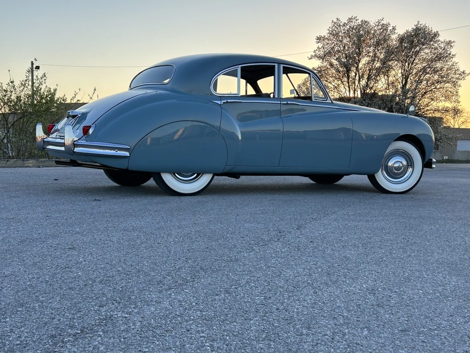 1956 Jaguar Mark VII & VIII & IX - Image 24 of 31