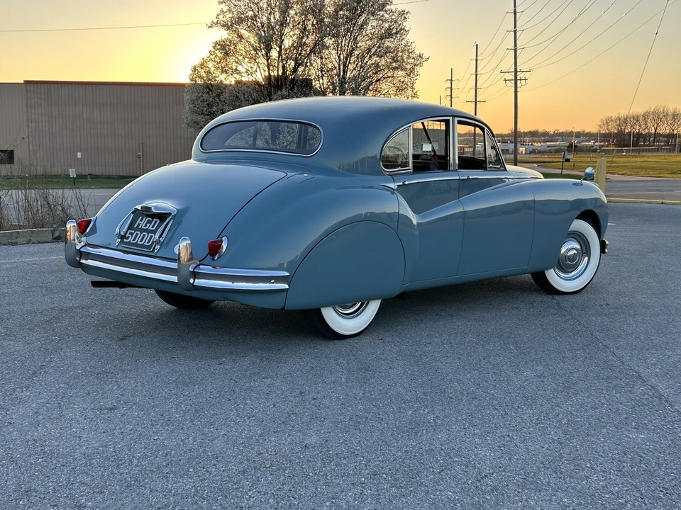 1956 Jaguar Mark VII & VIII & IX - Image 21 of 31