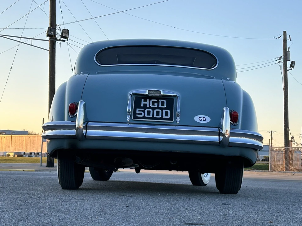 1956 Jaguar Mark VII & VIII & IX - Image 18 of 31