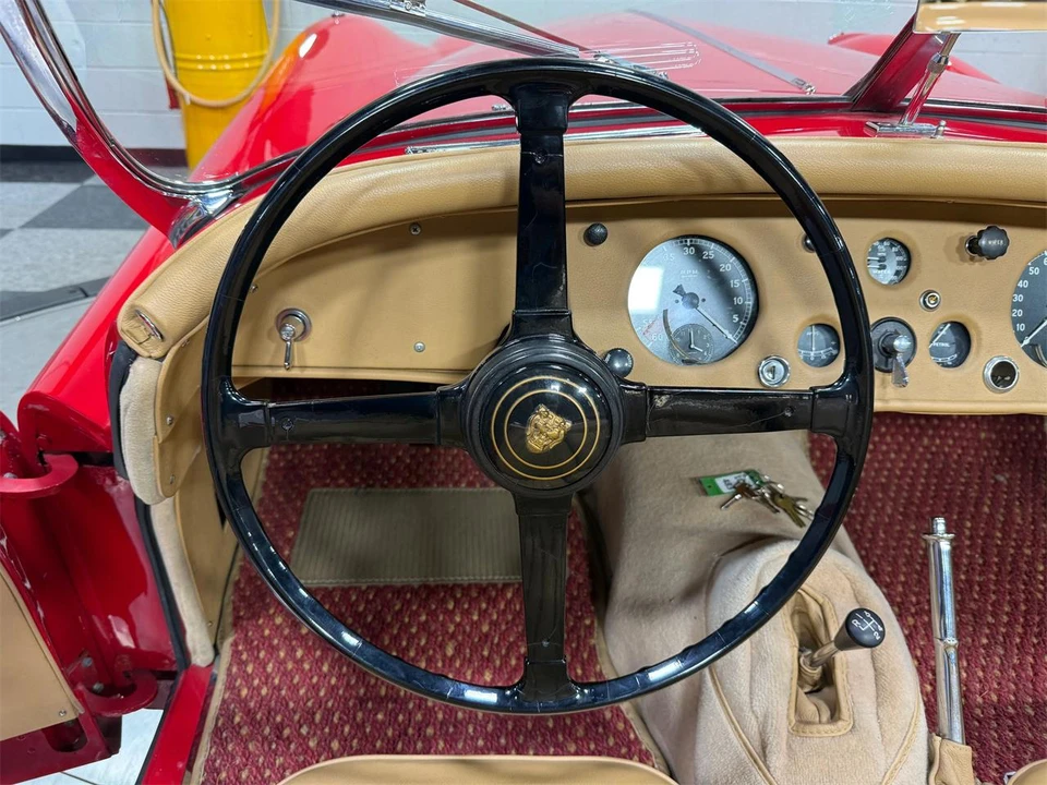 1956 Jaguar XK140 OTS Roadster - Image 28 of 31