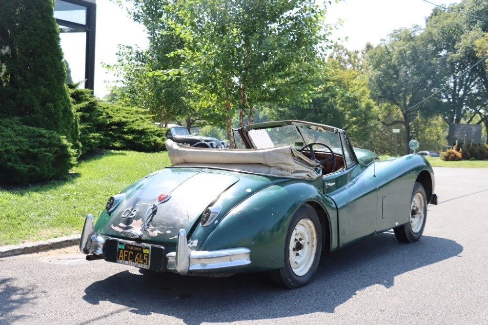 1956 Jaguar XK140 - Image 5 of 8