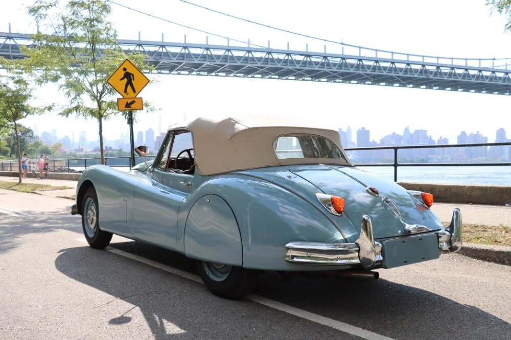 1956 Jaguar XK - Image 3 of 8