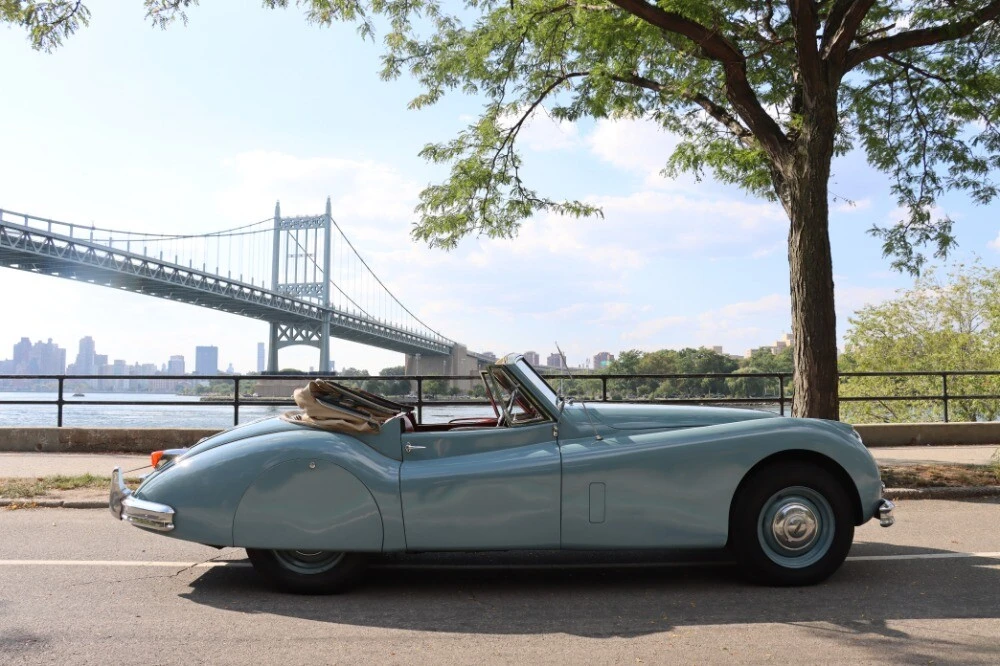 1956 Jaguar XK - Image 5 of 8