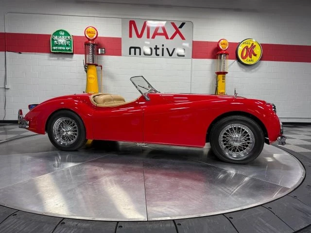 1956 Jaguar XK140 - Image 16 of 31