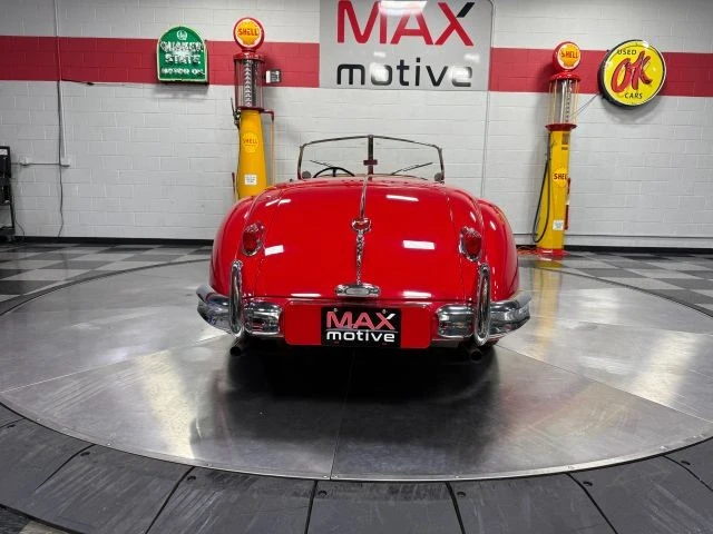 1956 Jaguar XK140 - Image 12 of 31