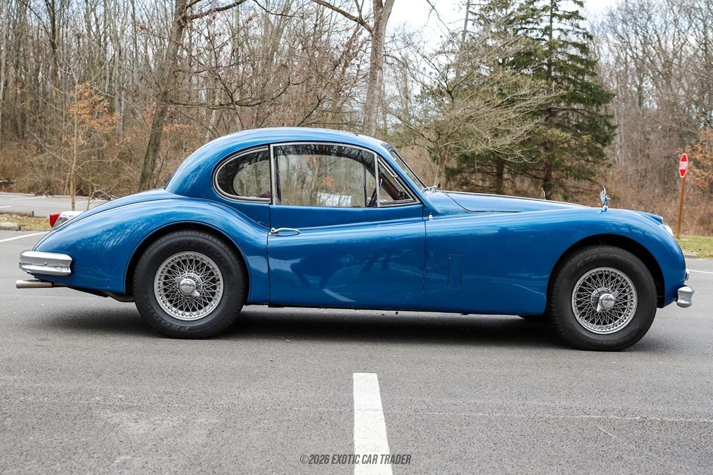 1956 Jaguar XK - Image 9 of 12