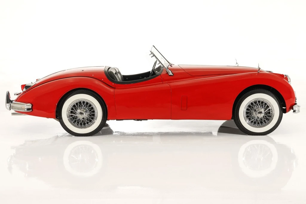 1956 Jaguar XK140 - Image 4 of 12