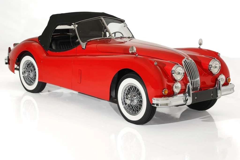 1956 Jaguar XK140 - Image 4 of 12