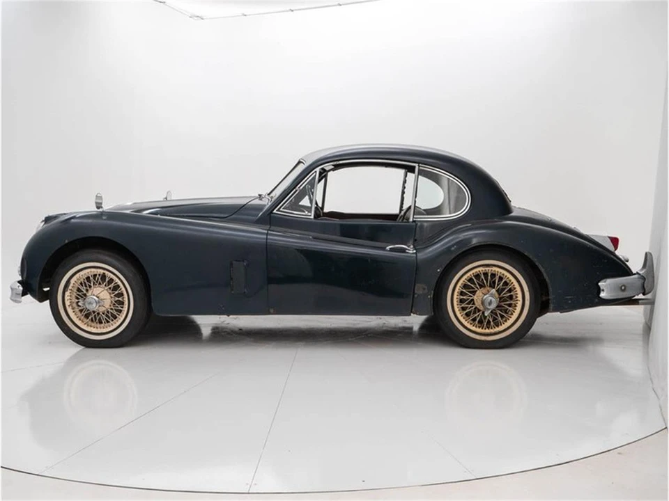 1956 Jaguar XK140 - Image 3 of 31