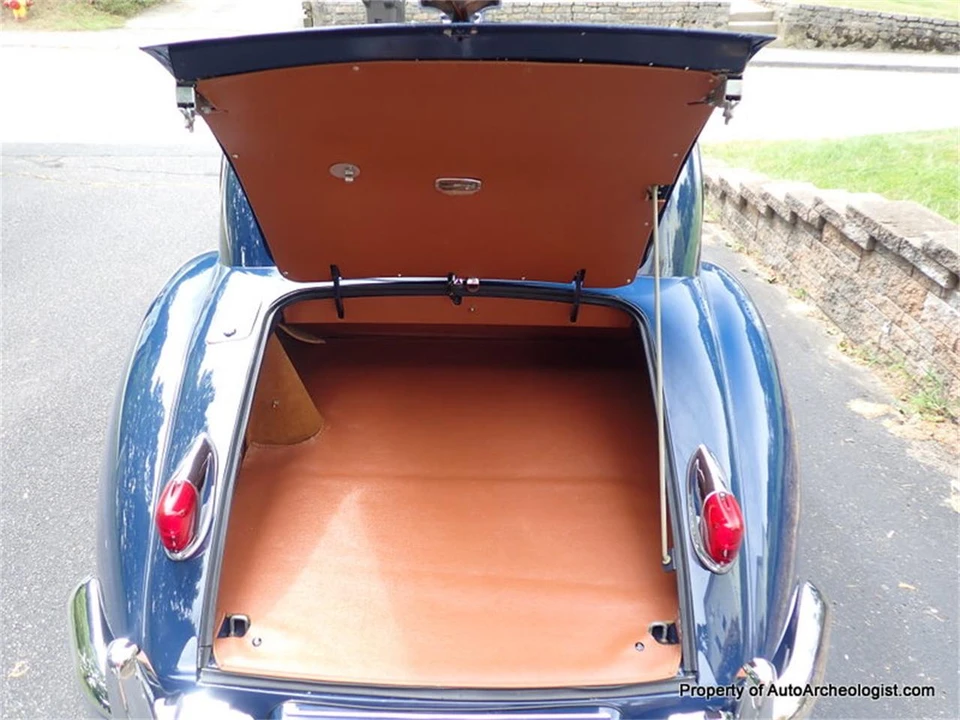 1956 Jaguar XK140 - Image 13 of 24