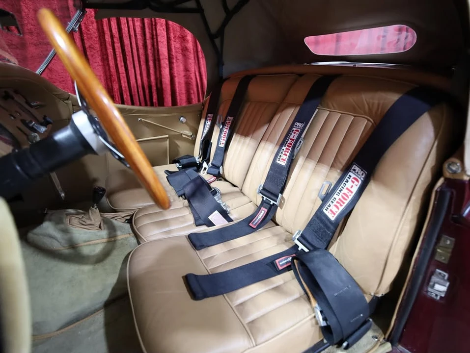 1956 Jaguar XK140 - Image 11 of 18