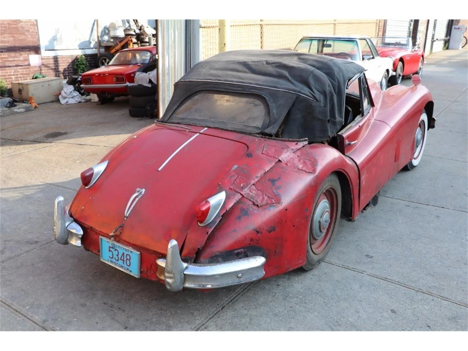 1956 Jaguar XK140 - Image 5 of 5
