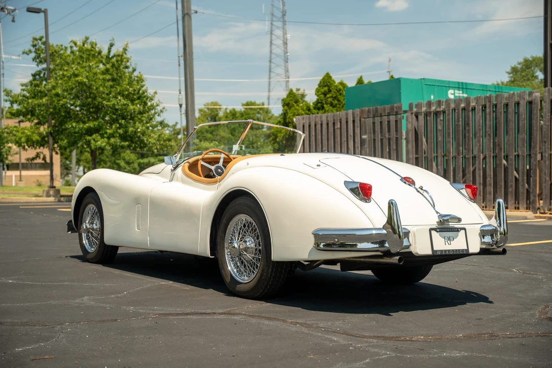 1956 Jaguar XK140 - Image 20 of 31