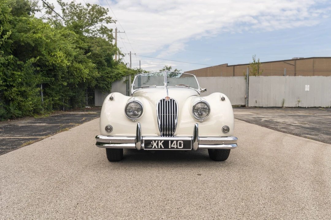 1956 Jaguar XK140 - Image 4 of 31