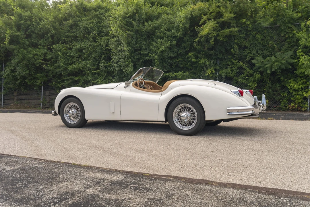 1956 Jaguar XK140 - Image 14 of 31
