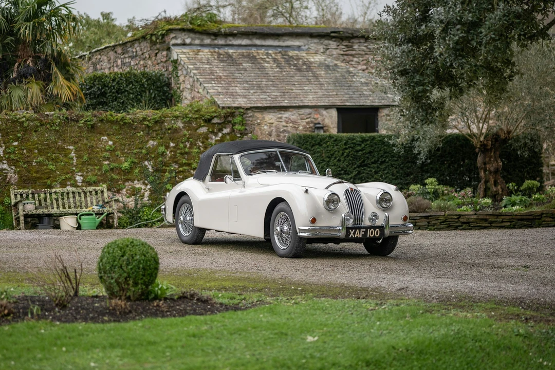 1956 Jaguar XK140 - Image 11 of 21